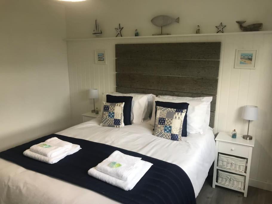 Vila Perfect 4 Cpls & Families . Close To Everything Pentraeth Exteriér fotografie