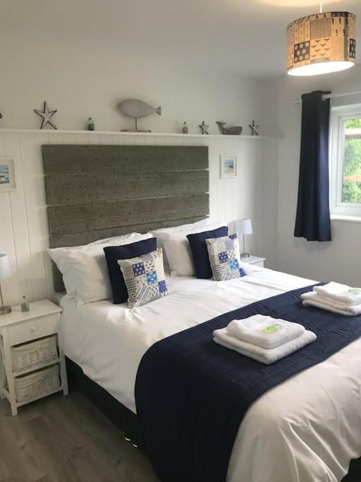 Vila Perfect 4 Cpls & Families . Close To Everything Pentraeth Exteriér fotografie